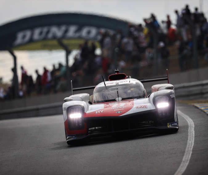 24 HOURS OF LE MANS