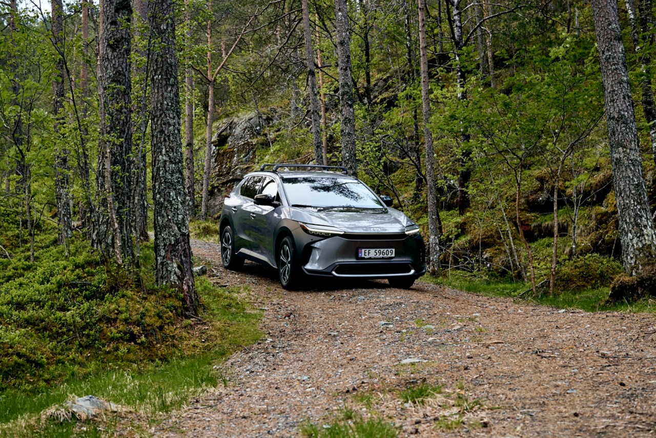 Toyota bZ4X | En opplevelse i komfort og fremkommelighet