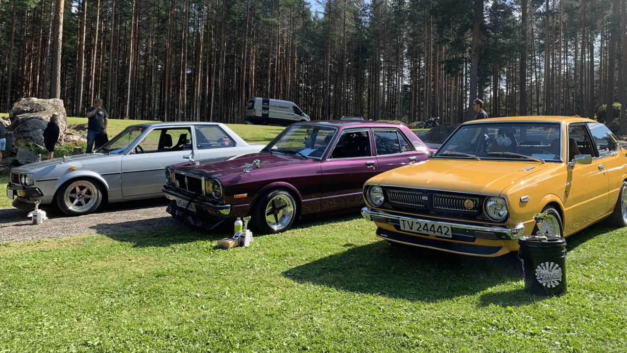 SOMMERTREFF MED OLD SCHOOL TOYOTAS NORGE