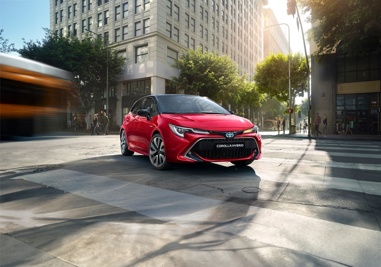 corolla_hb_hero