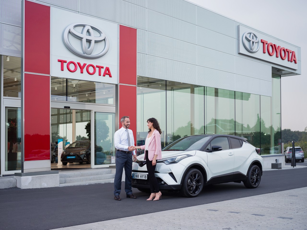 toyota hybrid benefits